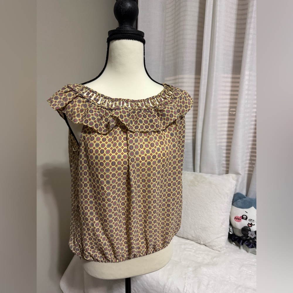 Max Studio Red and Cream Geometric Top